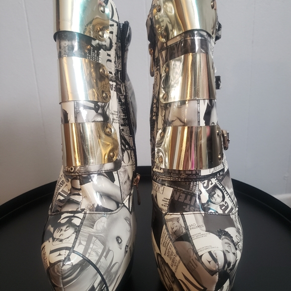 Liliana Magazine Print Heels - Picture 2 of 4